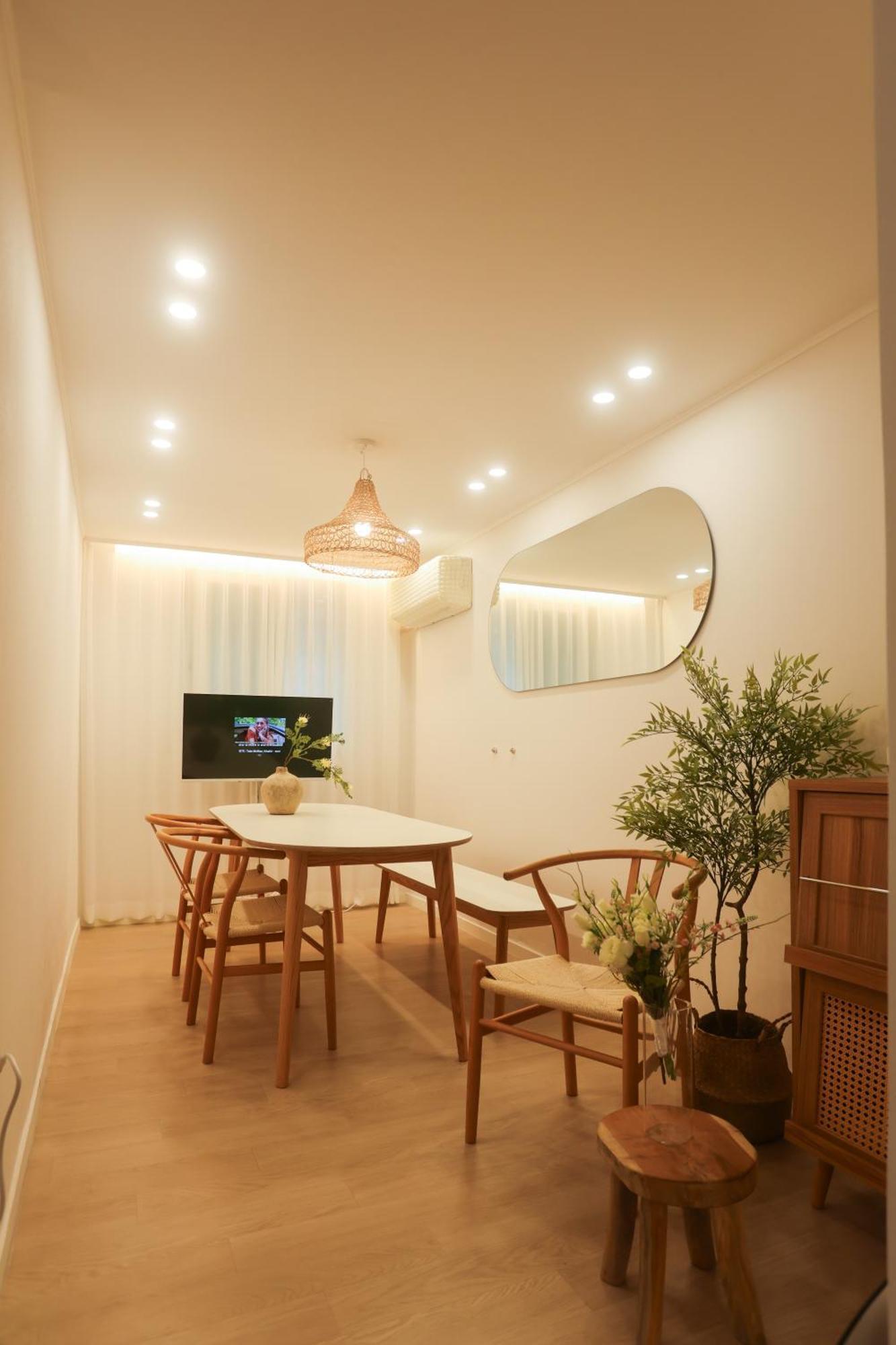 Sunny * Seoul